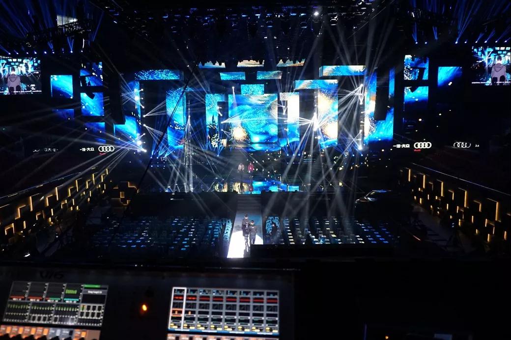 砸錢拼舞美 各衛(wèi)視2019年跨年晚會即將“開戰(zhàn)” 砸錢拼舞美 各衛(wèi)視2019年跨年晚會即將“開戰(zhàn)”